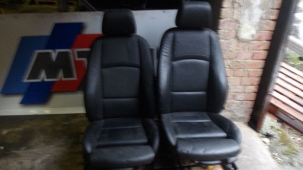 [GYRI BONTOTT] BMW E92 FEKETE BR BELS